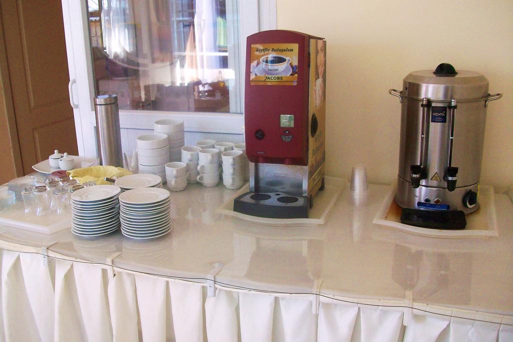 Guzel Izmir Hotel Bagian luar foto