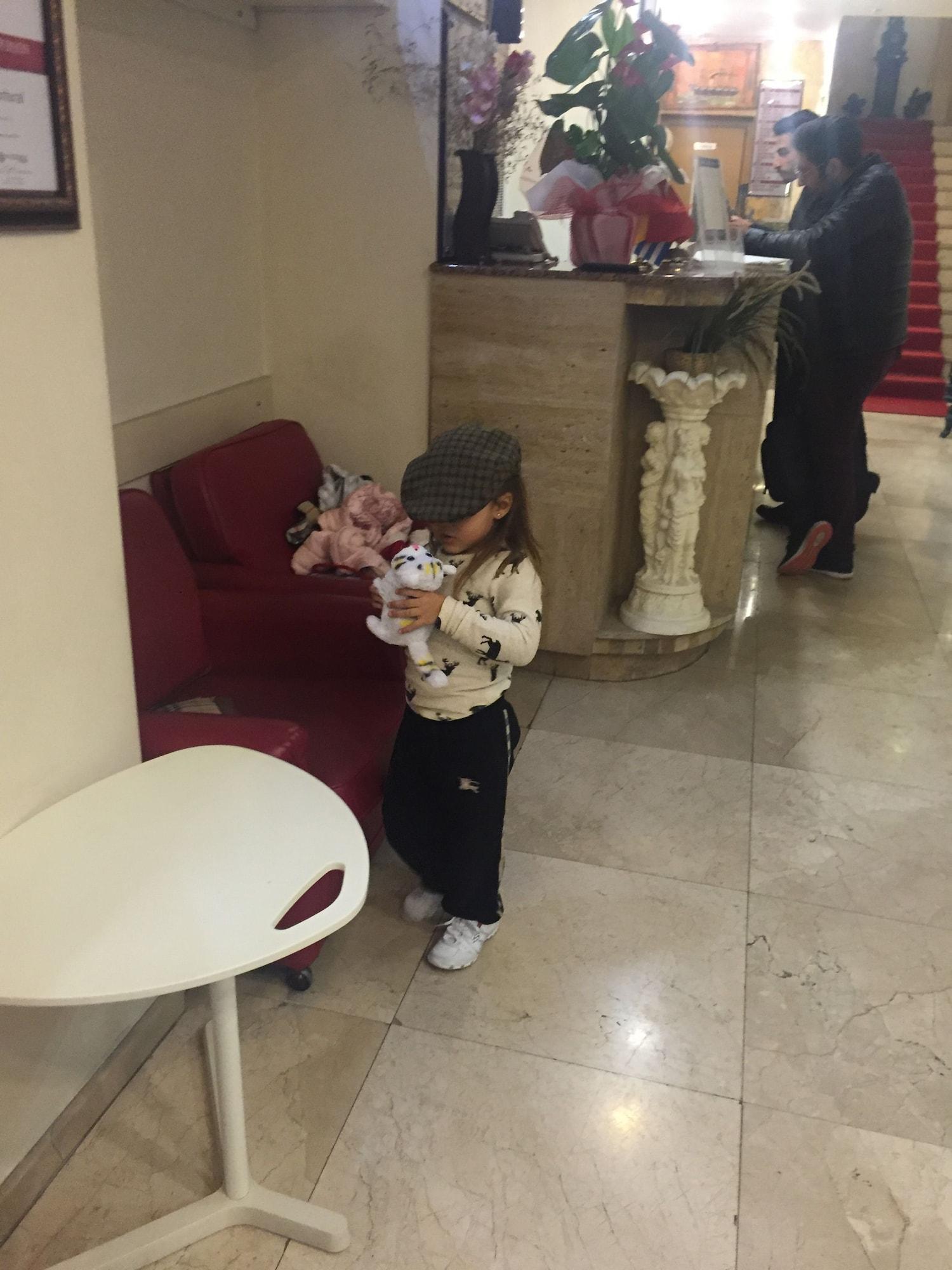 Guzel Izmir Hotel Bagian luar foto
